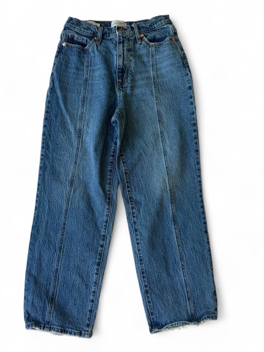 Universal Thread Women's Relaxed Blue Straight Jeans